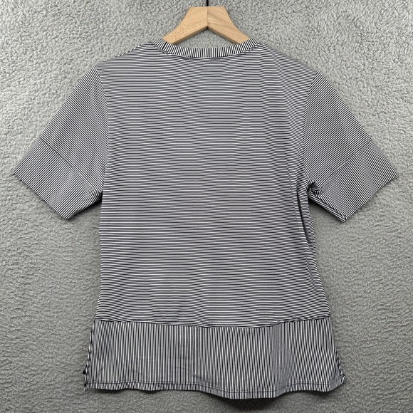 TAIL Top Womens Medium Black White Striped Short Sleeve Athletic Shirt Golf - Picture 8 of 12